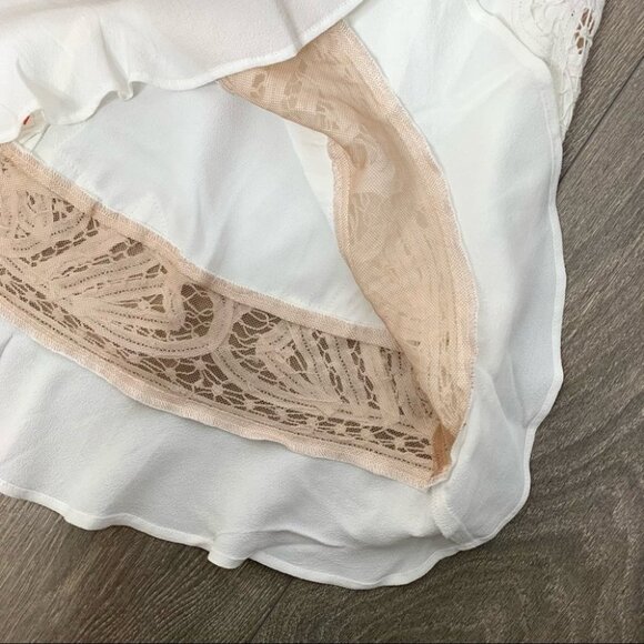 For Love and Lemons Valentina Mini Dress Lace Flare Sleeve Lace Crochet White - Picture 10 of 16